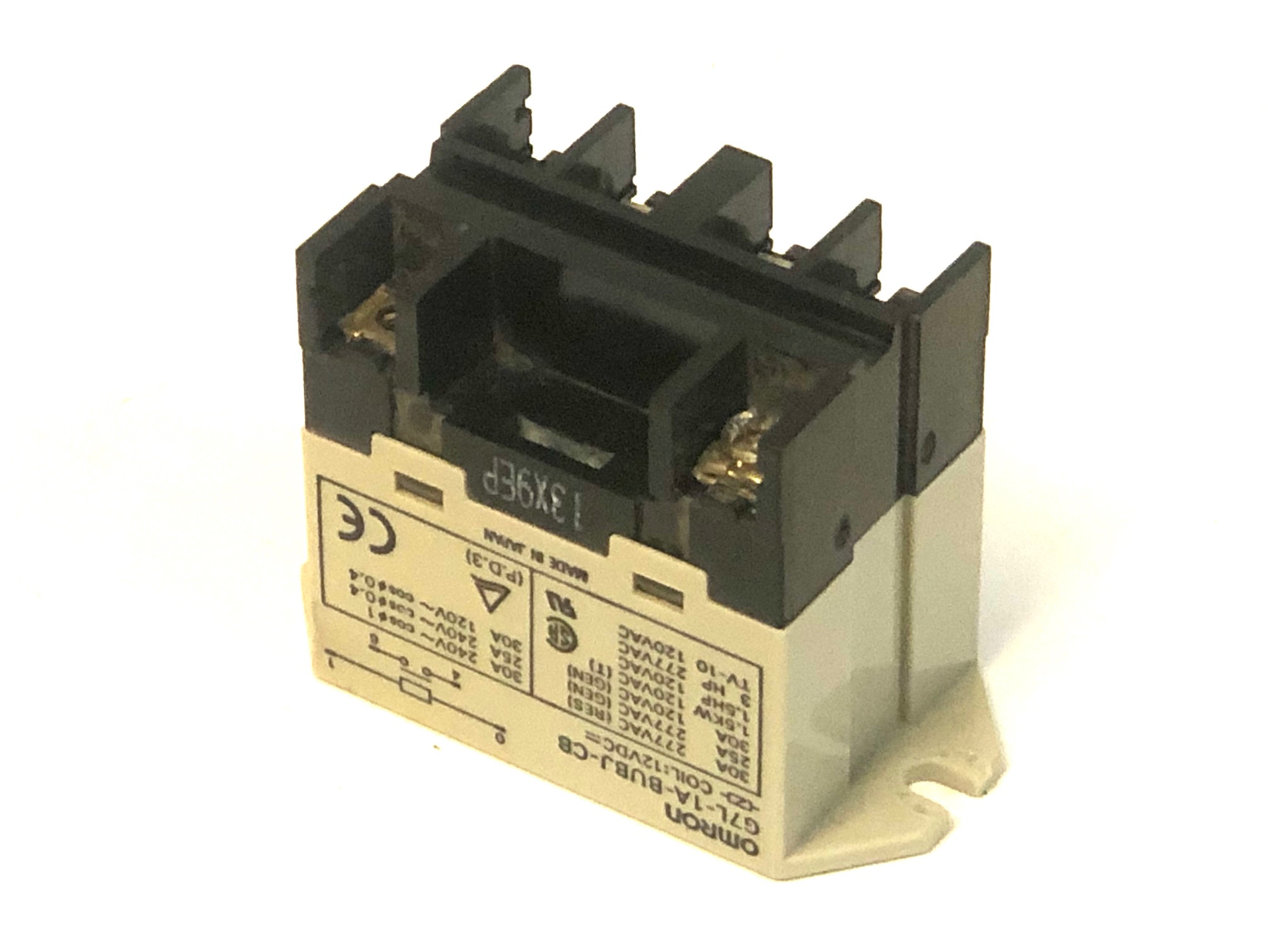 Relay 110 and 220 volt - G7L-1A-BUBJ-CB