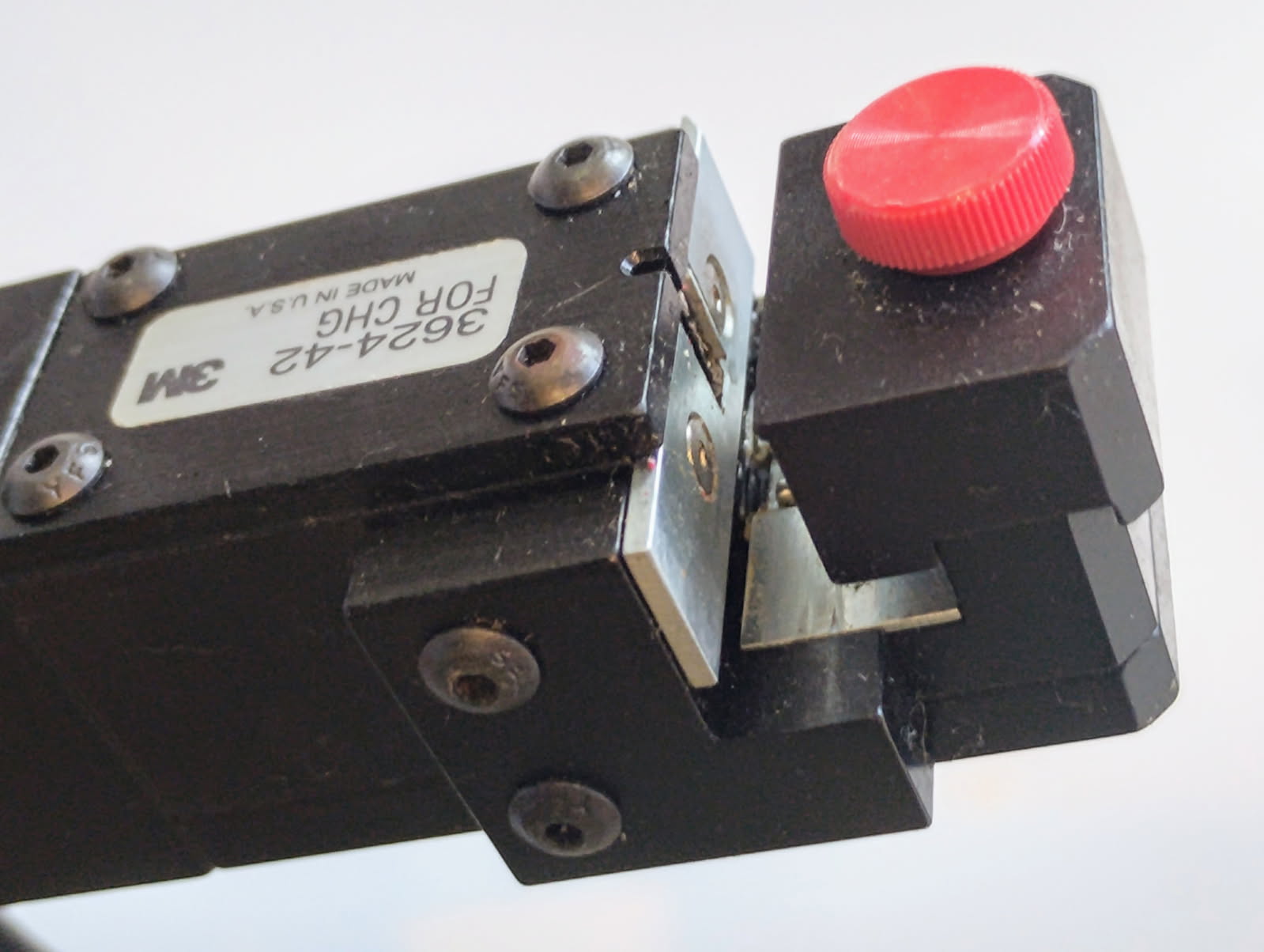  Hand Crimper 3M 3586-12 Hand Crimper